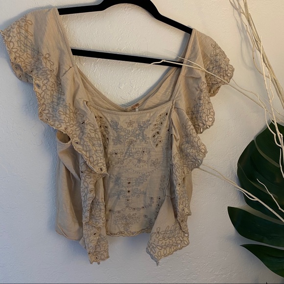 FREE PEOPLE Ruffled Eyelet Cropped Top - Picture 1 of 10